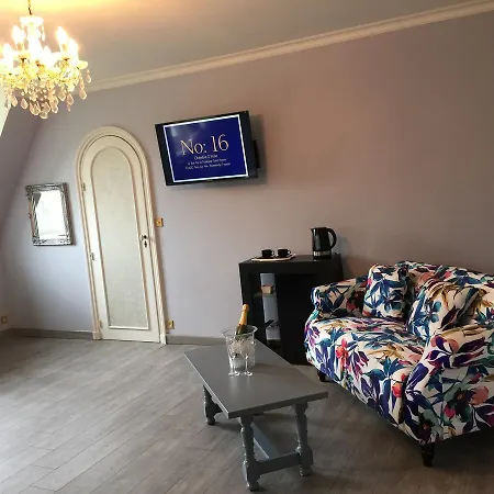 No:16 Chambres D'hotes 5* Tessy-sur-Vire